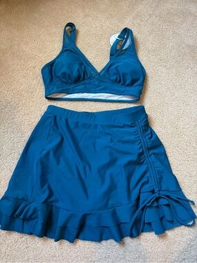 NEW Womens High Waisted Two Piece bikini ruffle Skirt Swimsuit - size small